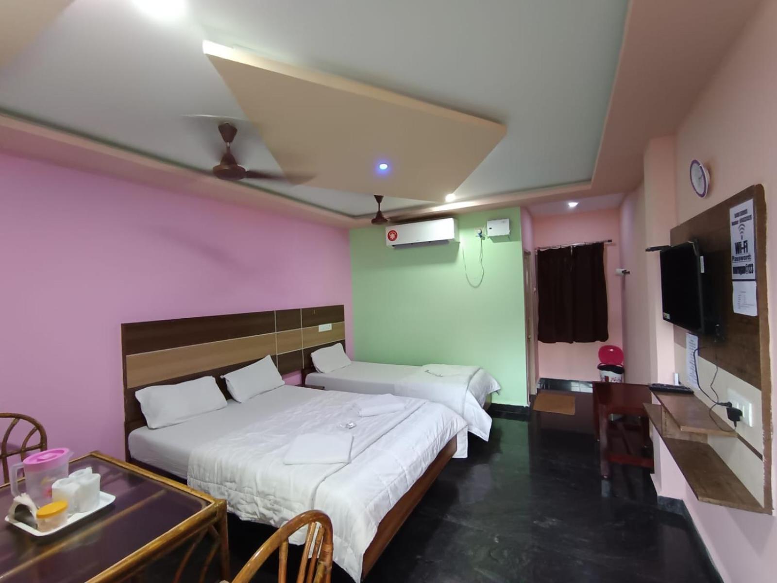 Sri Murugan Beach Paradise Hotel Mahabalipuram Exterior photo